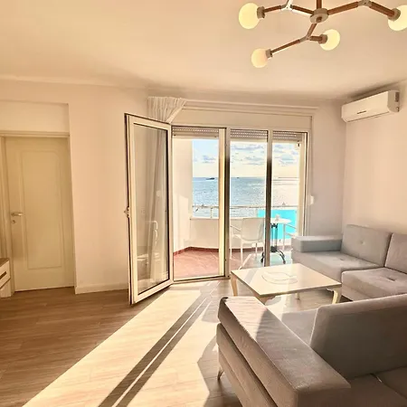 Redi'S Luxurious Seaside Full View Apartments Durres Exterior photo